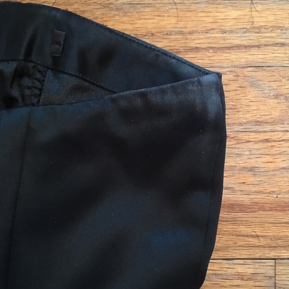 White House Black Market Strapless Dress - Size 6 - Picture 5 of 8